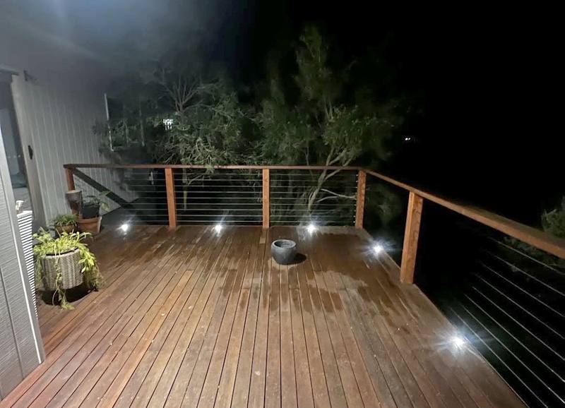 Deck feature lighting